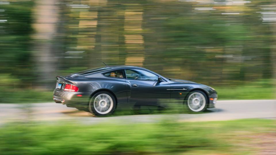 aston martin vanquish