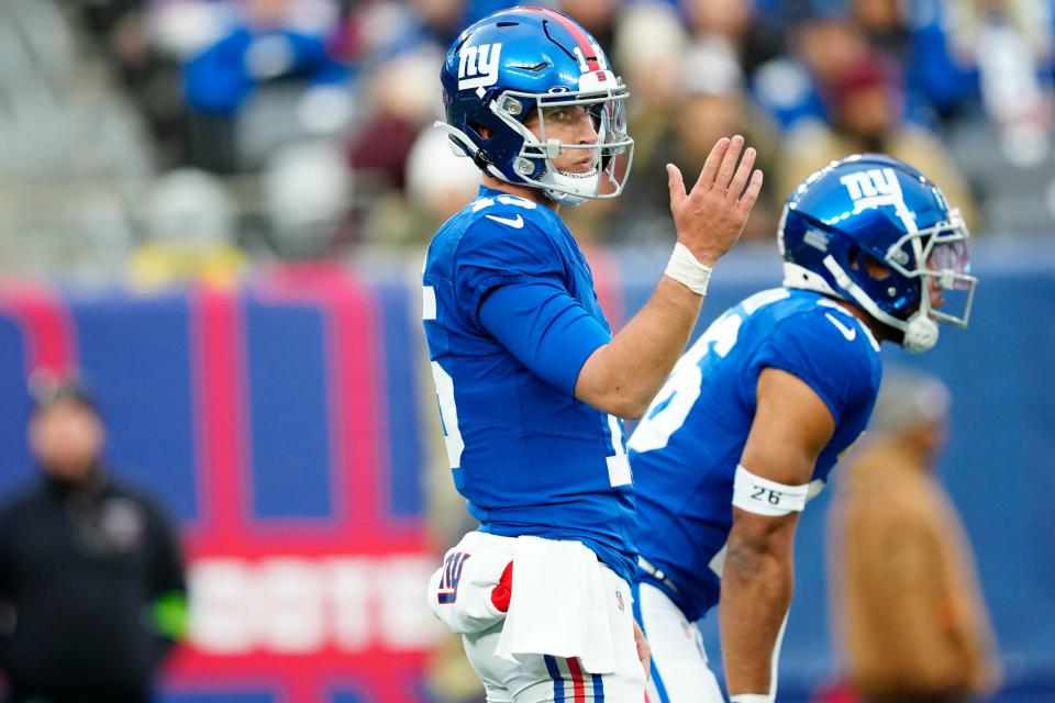 New York Giants quarterback <a class="link " href="https://sports.yahoo.com/nfl/players/40533" data-i13n="sec:content-canvas;subsec:anchor_text;elm:context_link" data-ylk="slk:Tommy DeVito;sec:content-canvas;subsec:anchor_text;elm:context_link;itc:0">Tommy DeVito</a> (15) is shown as his teammates play the New England Patriots, Sunday, November 26, 2023.