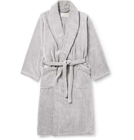 82) Terry-cotton robe