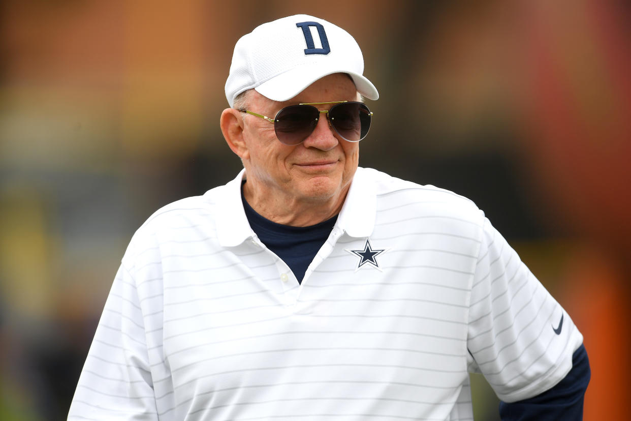Cowboys owner Jerry Jones wants all of his players to get vaccinated. (Photo by Jayne Kamin-Oncea/Getty Images)