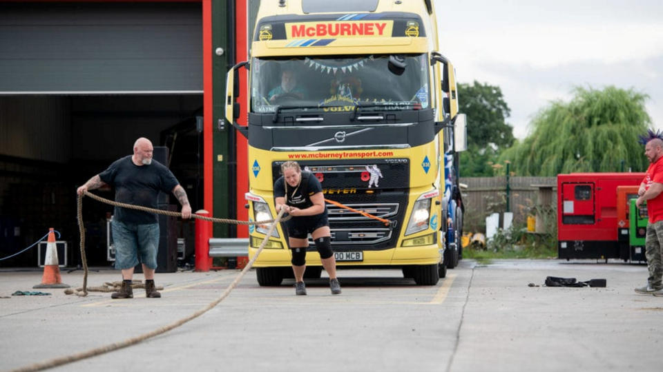 Pictured Vikki Mills. A morbidly obese woman who lost 10 stone can now pull a 40-tonne truck - after finding a passion for weight training. See SWNS story SWFTweight. Vikki Mills, 28, tipped the scales at 28 stone and struggled to squeeze into a size 32 when she decided to lose weight in January 2021. After an 'inspirational' course of counselling, Vikki joined to a Facebook group called 'Prime Life Project' for help with nutrition, meal plans, weight training and helpful mindfulness techniques. 