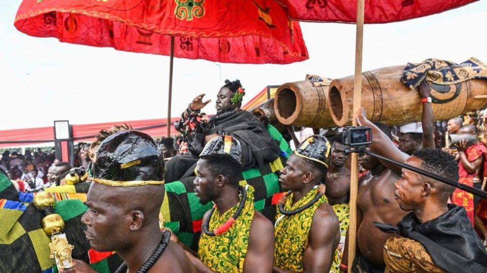 Representatives of Ghana's Ashanti king arrive at the funeral of the late Ivorian President Henri Konan Bédié in the village of Pépressou, Ivory Coast - Saturday, June 1, 2024