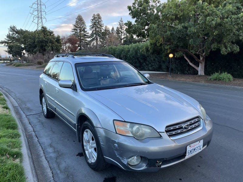 Photo: <a class="link " href="https://sacramento.craigslist.org/cto/d/sacramento-2005-suabru-outback-rare/7732005203.html" rel="nofollow noopener" target="_blank" data-ylk="slk:Craigslist;elm:context_link;itc:0;sec:content-canvas">Craigslist</a>