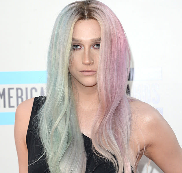 Kesha hat Sex mit Geistern!