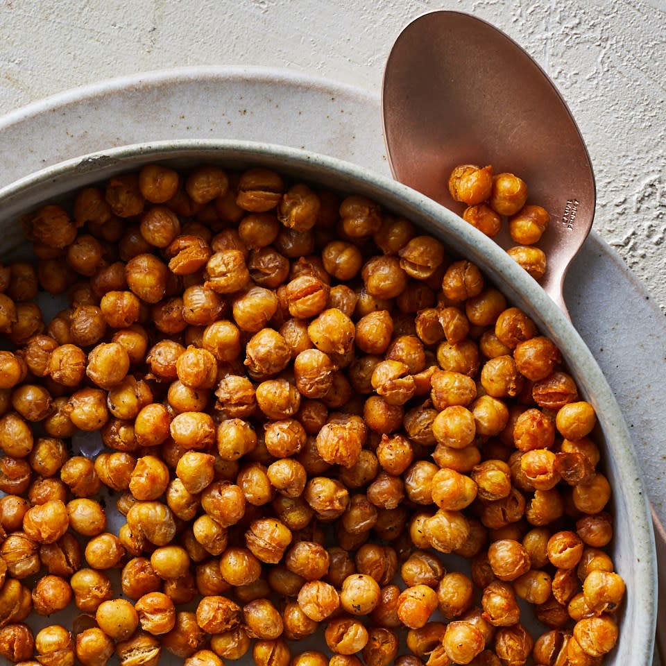 Air-Fryer Crispy Chickpeas