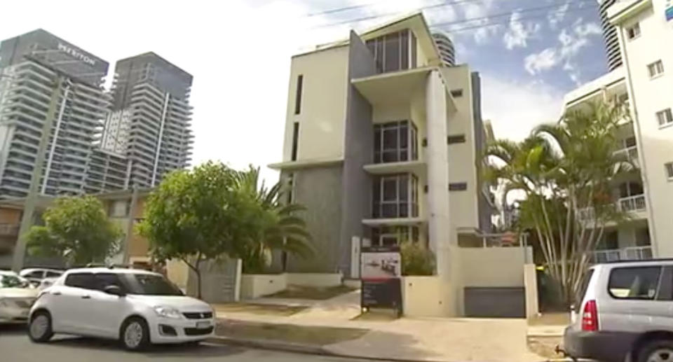 A 24-year-old man fell from the balcony in Broadbeach on Saturday night and suffered severe head injuries. Source: 7 News