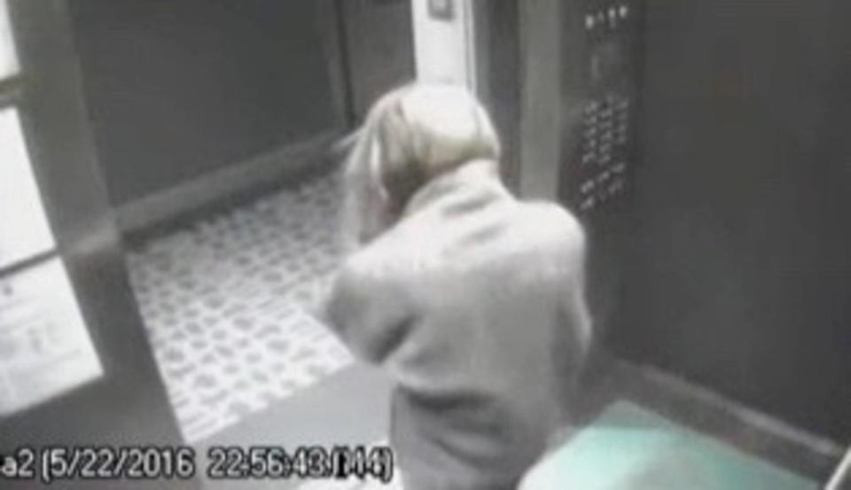 Footage of Amber Heard in the elevator in her building travelling down to meet James Franco on 22 May 2016 (Law & Crime)