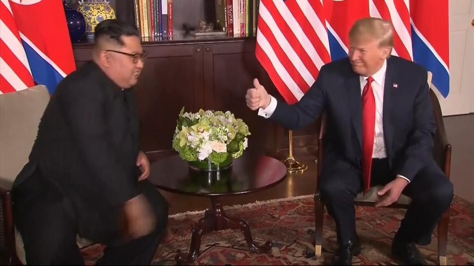 Trump-Kim meeting: US President gives thumbs up to dictator