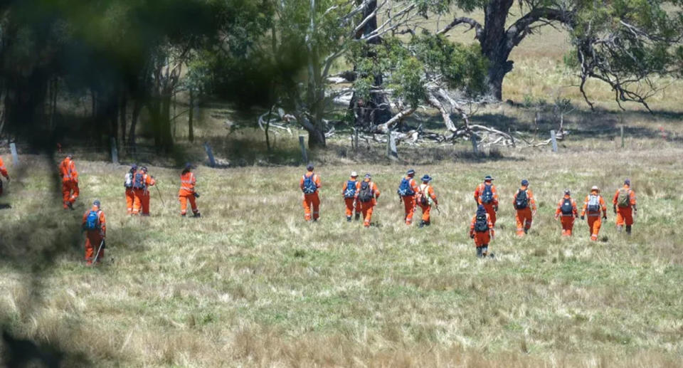 SES volunteers fan out to search for Samantha Murphy in Buninyong, Victoria. Picture: NCA NewsWire / Ian Wilson
