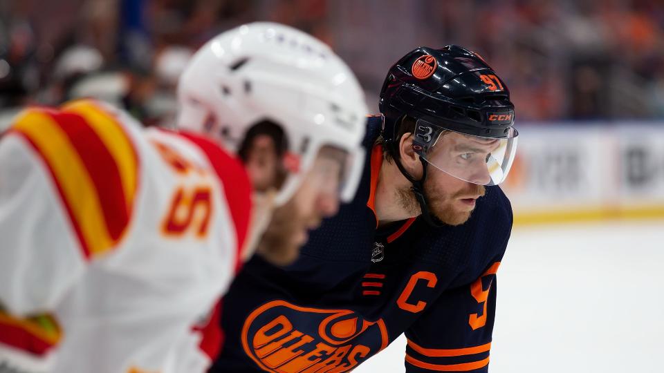 The Edmonton Oilers and the Calgary Flames lead will duke it out for supremacy in what's shaping up to be an intriguing Pacific Division for the 2022-23 NHL season.  (Getty Images)