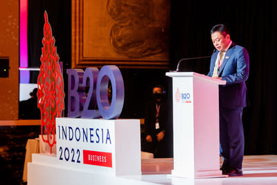Ririk Adriansyah, Ketua Satgas Digital B20 Indonesia membuka forum dengan memaparkan isu-isu strategis dan substantif yang ingin dicapai Satgas Digital.