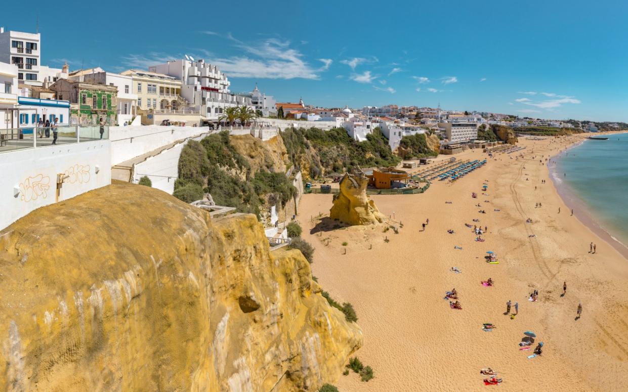 Of the 10 most popular holiday destinations globally (according to 2023 Tripadvisor research), Albufeira in Portugal has the cleanest air