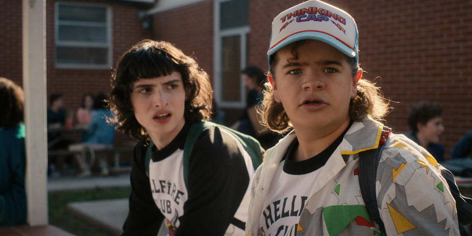 STRANGER THINGS. (L to R) Finn Wolfhard as Mike Wheeler and Gaten Matarazzo as Dustin Henderson in STRANGER THINGS. Cr. Courtesy of Netflix © 2022