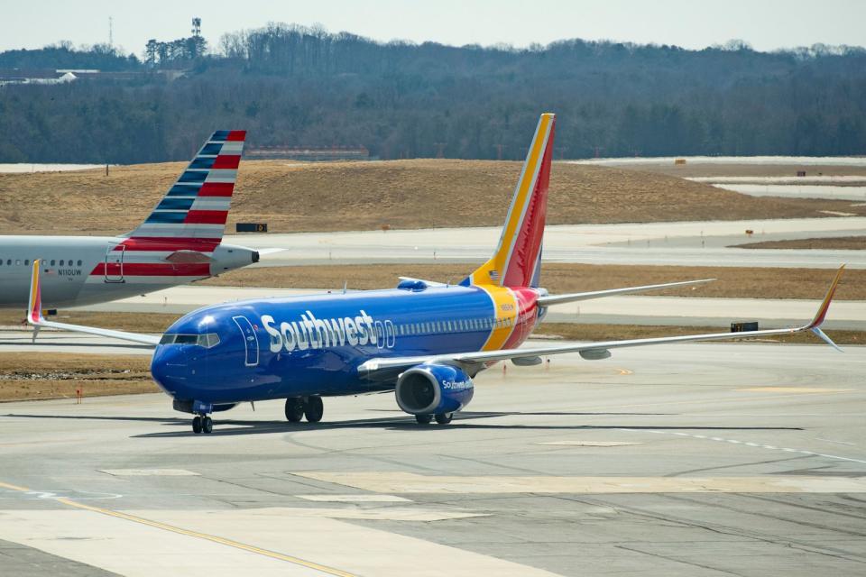 Less than one day after expressing confidence in Boeing's 737 Max fleet, theUS government has decided to ground the plane involved in two recent crashes