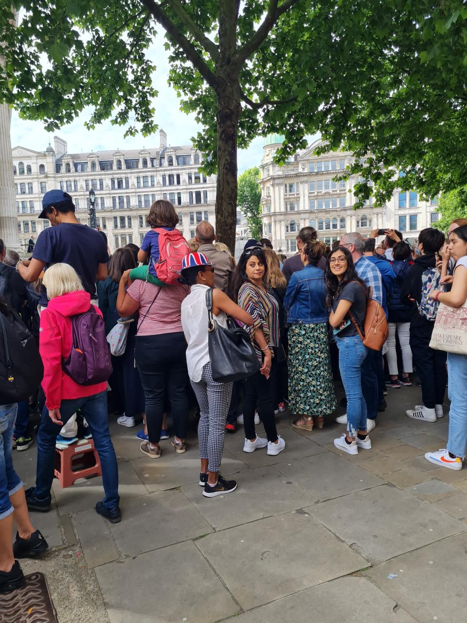 st. paul's crowds