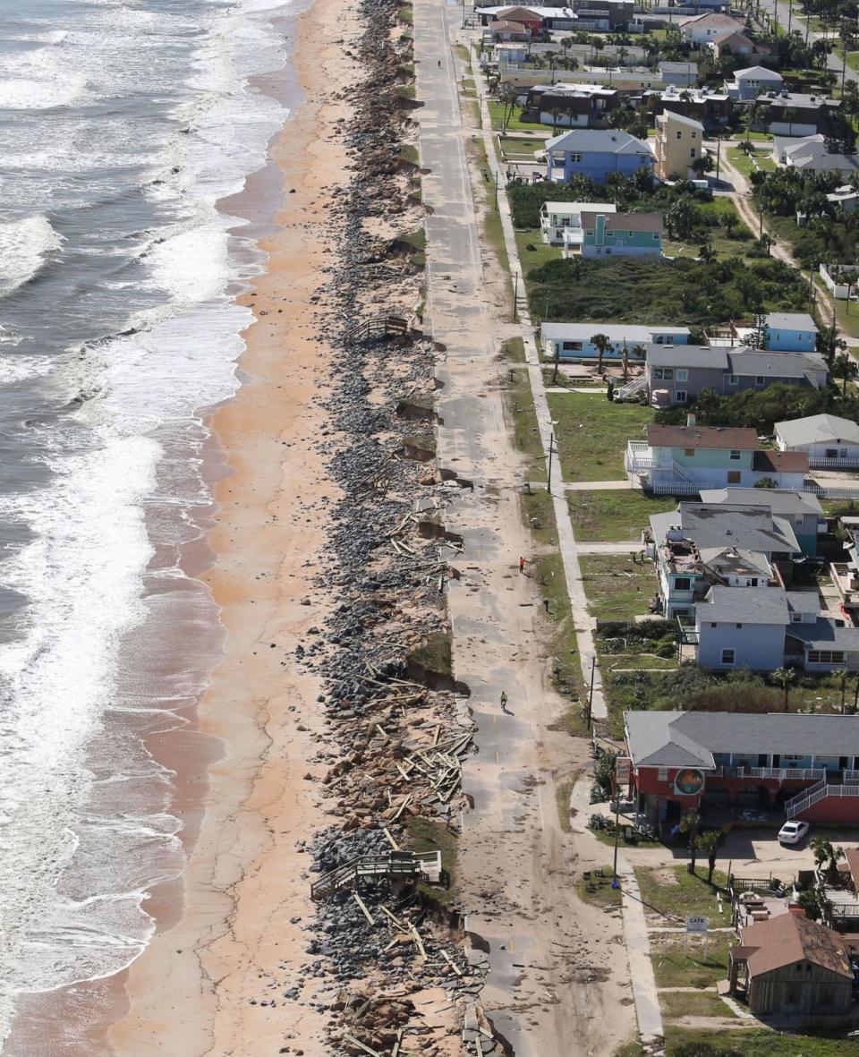 Hurricane Matthew batters the Southeast