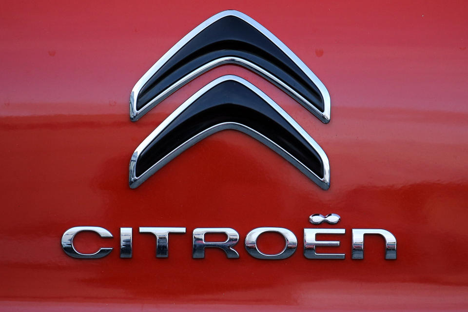 A Citroen logo, of PSA Group, pictured on a car in Bayonne, southwestern France, Thursday, Oct.31, 2019.The boards of Fiat Chrysler and PSA Peugeot announced Thursday fast-moving plans to merge the two companies creating the world's fourth-largest automaker with enough scale to confront "the new era in mobility". (AP Photo/Bob Edme)