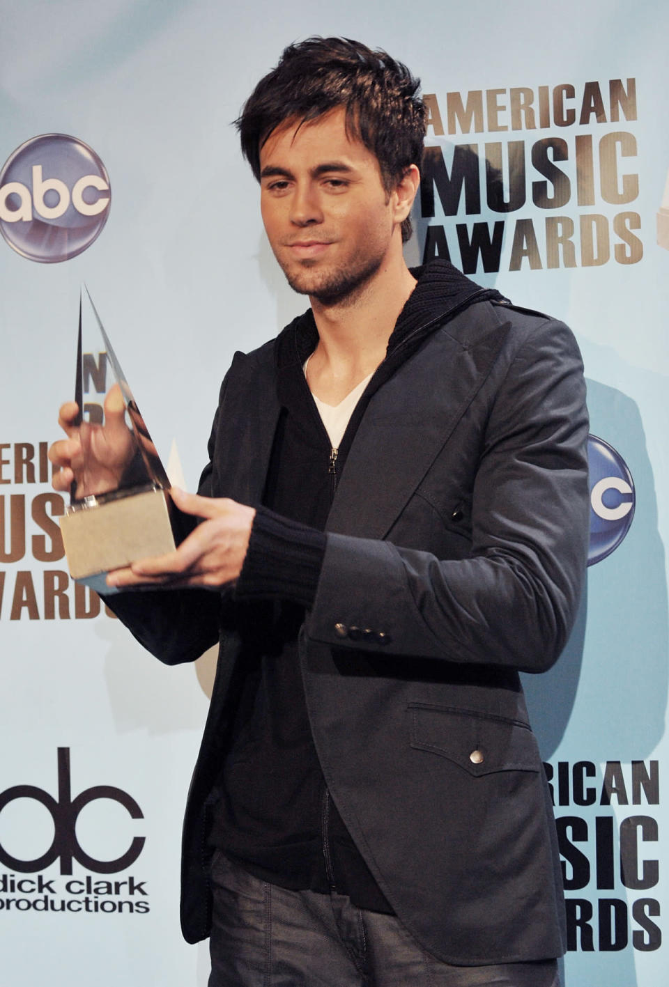 Enrique Iglesias may win for the seventh time in the category of Favorite Artist—Latin