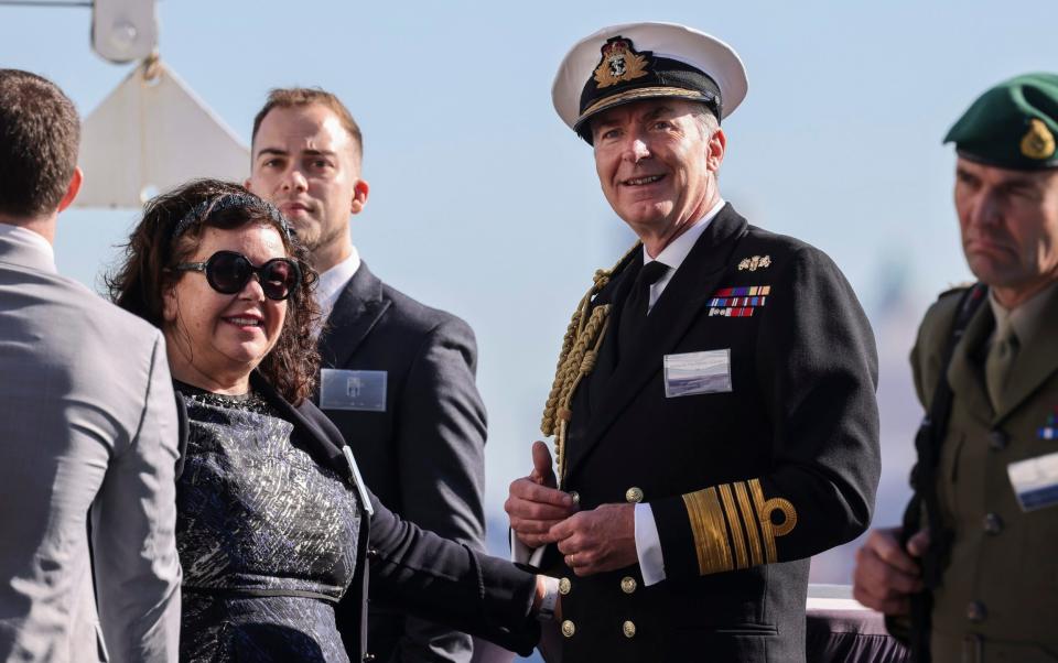 Dame Karen Pierce, United States Ambassador with Admiral Sir Tony Radakin - Belinda Alker/Royal Navy