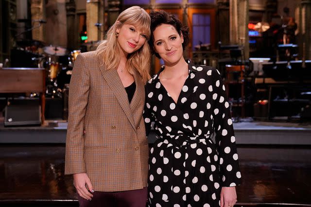 Taylor Swift and Phoebe Waller-Bridge on SNL in 2019