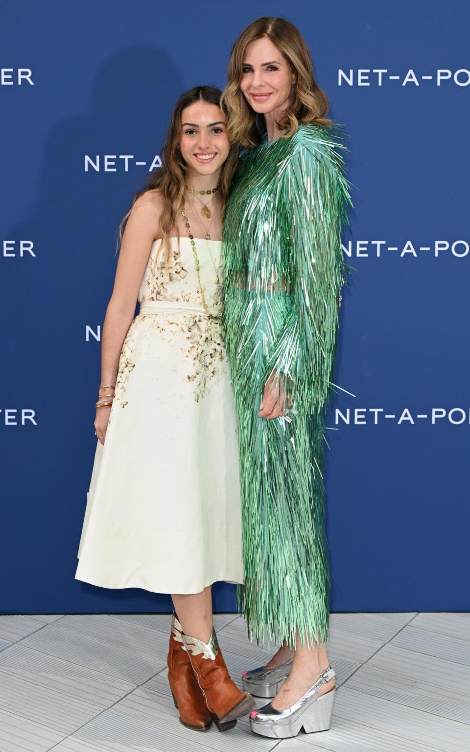 Trinny Woodall with her daughter Lyla Elichaoff at the V&A 2023 Summer Party