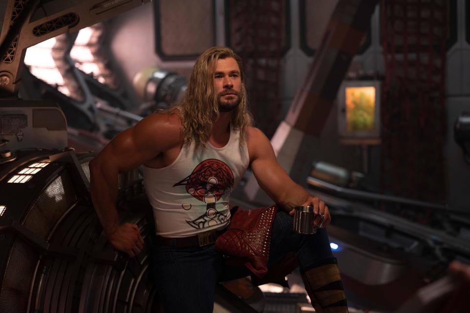 What shirt sleeves? Chris Hemsworth shows Thor arms in "Love and Thunder."