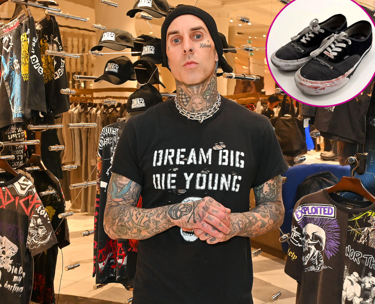 Promo Travis Barker Sells His Bloody Vans 2