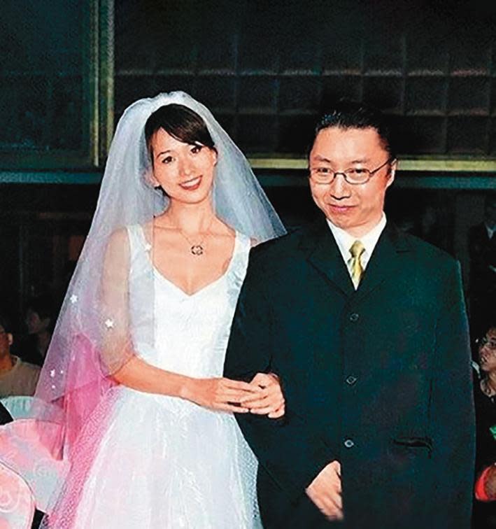 曾有網友合成邱士楷與林志玲的婚紗照，證實也有人覺得他們登對，應該有結果。（翻攝自《中國娛樂網》）