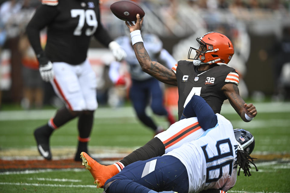 Did Deshaun Waston know he was facing the wrong direction when he threw the ball toward his own end zone? (AP Photo/David Richard)