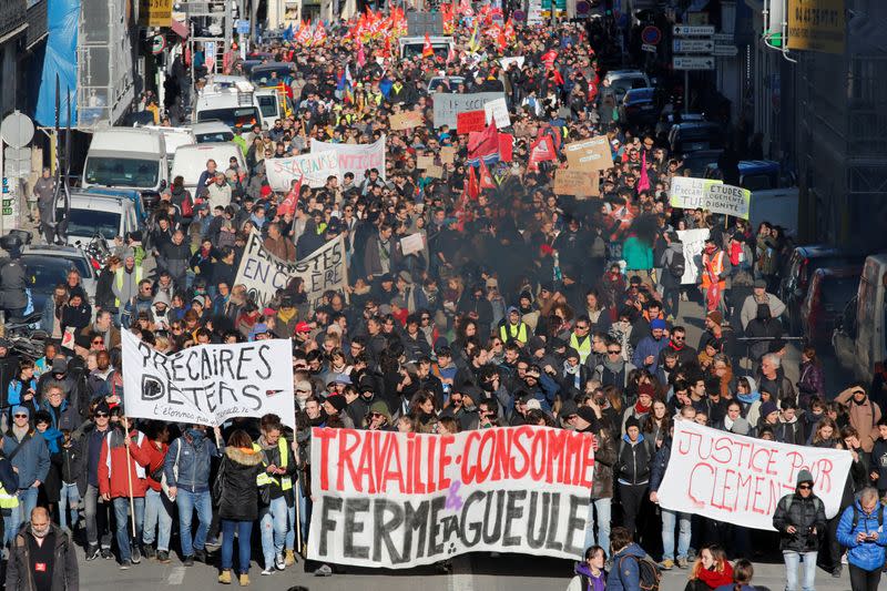 Second nationwide strike in France against pensions reform plans