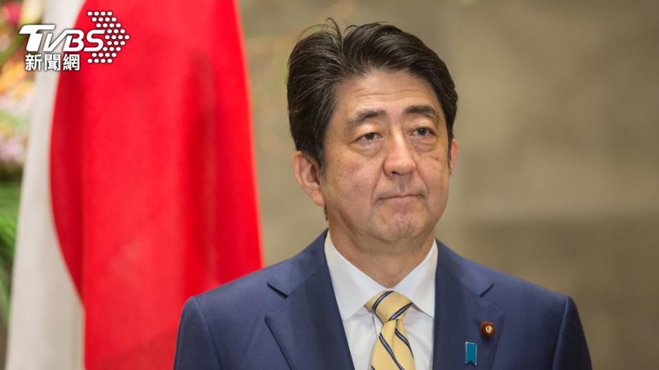 日本前首相安倍晉三遭槍擊。（示意圖／shutterstock達志影像）