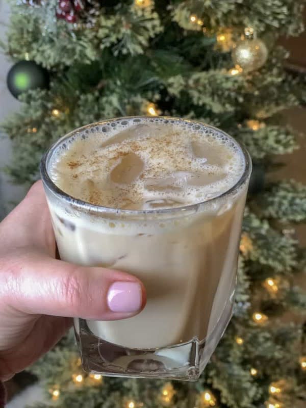 <p>Whatcha Cooking Good Looking</p><p>Peppermint lovers can join the party too.</p><p><strong>Get The Recipe: <a href="https://www.whatchacookinggoodlooking.com/peppermint-baileys-christmas-cocktail/" rel="nofollow noopener" target="_blank" data-ylk="slk:Peppermint Baileys Christmas Cocktail;elm:context_link;itc:0;sec:content-canvas" class="link rapid-noclick-resp">Peppermint Baileys Christmas Cocktail</a></strong></p>