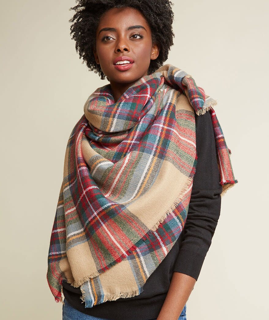 Willamette Wanderings Plaid Blanket Scarf in Classic