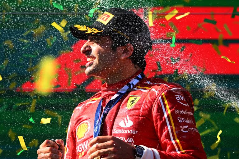 El piloto español Carlos Sainz, tras ganar el Gran Premio de Australia