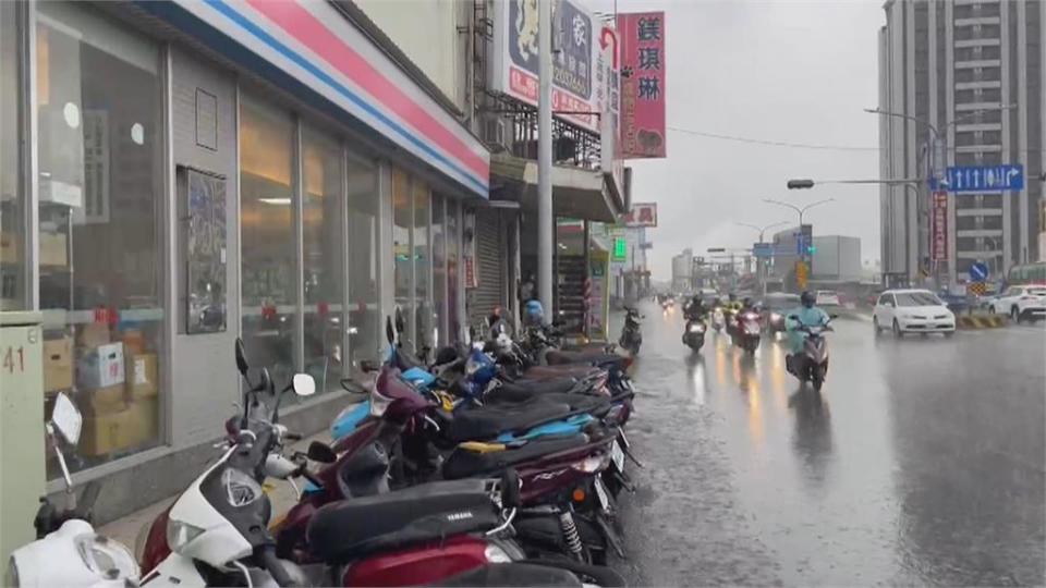 西南風發威！台南永康區瞬間暴雨一度淹水