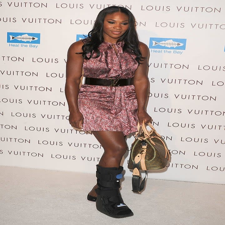 Serena Williams wearing a boot