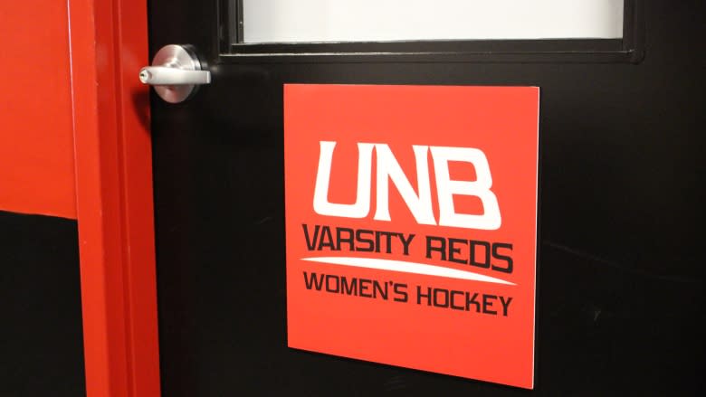 UNB plans to hire coach for new varsity women's hockey team