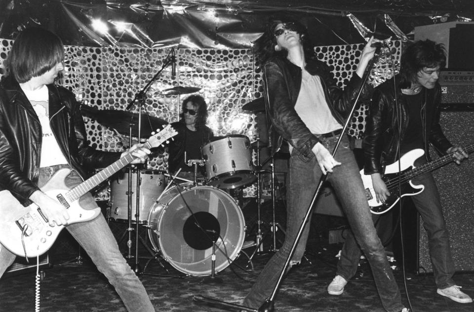 Ramones: Johnny vs. Joey Ramone