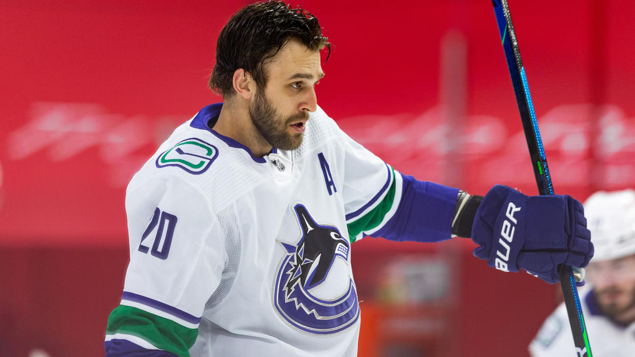 Vancouver Canucks forward Brandon Sutter has been battling long COVID symptoms since last April. (Photo by Richard A. Whittaker/Icon Sportswire via Getty Images)