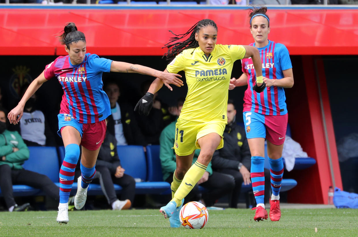 Salma Paralluelo marcó uno de los goles del año en su partido contra el Barcelona femenino. Foto: Joan Valls/Urbanandsport /NurPhoto via Getty Images.