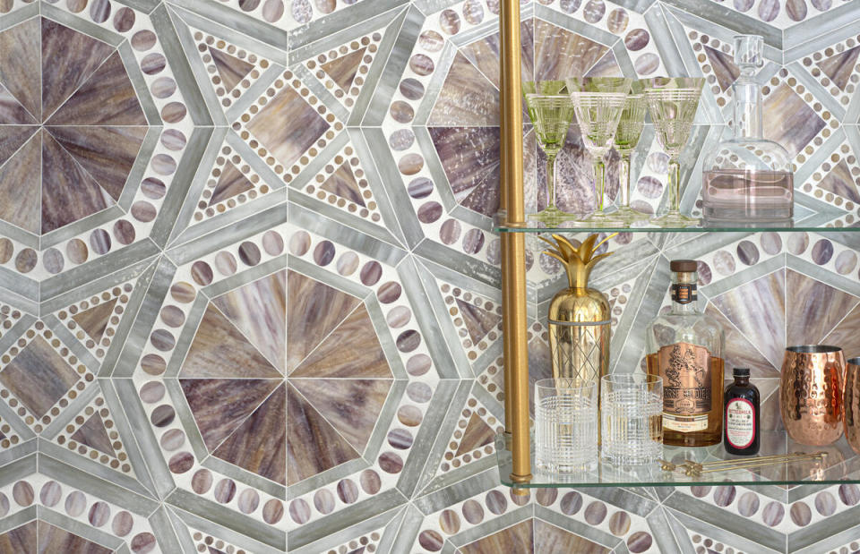 The Place Vendôme mosaic in Fluorite and Alabaster by Caroline Beaupère for New Ravenna