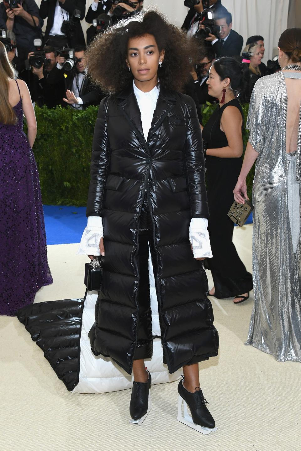 <h1 class="title">Solange Knowles in Thom Browne, Bulgari jewelry and with a Mark Cross bag</h1><cite class="credit">Photo: Getty Images</cite>