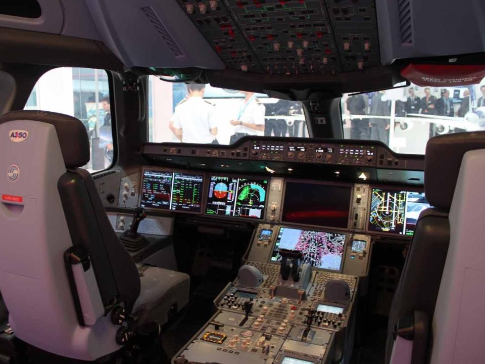 Airbus A350 XWB Cockpit