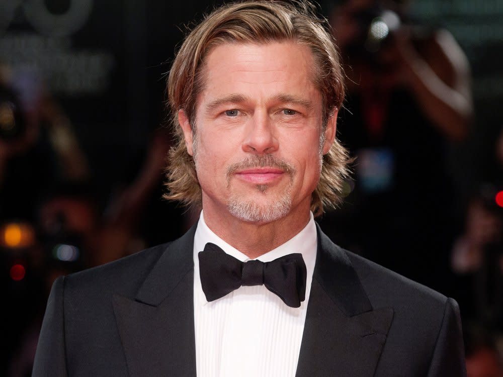 Brad Pitt hält nichts von Anti-Aging-Produkten. (Bild: Andrea Raffin/Shutterstock.com)