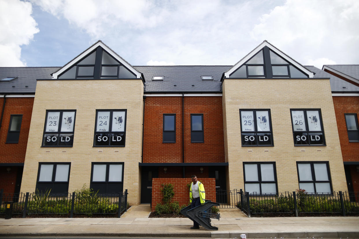 Bank of England  Sold new build homes are seen on a development in south London June 3, 2014. Britain's house prices rose at their fastest annual pace in nearly seven years last month and signs of bottlenecks in the construction sector underscored the upward pressures on the market, surveys showed on Tuesday. House price growth picked up to an annual pace of 11.1 percent in May, mortgage lender Nationwide said, fanning concerns that the property market could be overheating.  REUTERS/Andrew Winning   (BRITAIN - Tags: POLITICS BUSINESS REAL ESTATE)