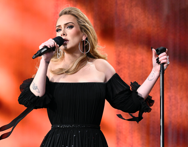 I get really bad seasonal depression': Adele explains why she