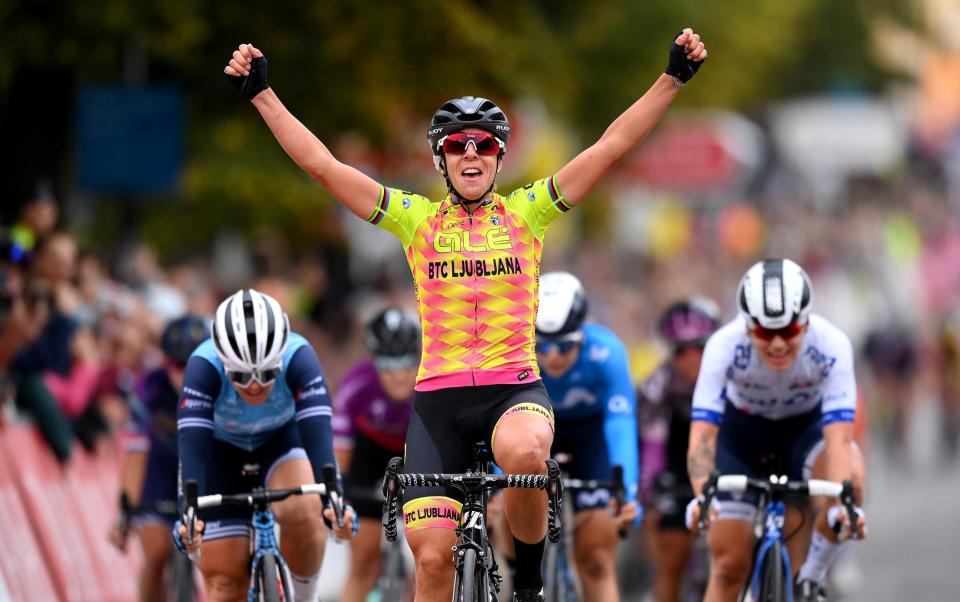 Marta Bastianelli of Italy and Team Ale' Btc Ljubljana celebrates winning ahead of Chloe Hosking of Australia and Team Trek - Segafredo and Clara Copponi of France and Team FDJ Nouvelle - Aquitaine Futuroscope during the 7th The Women's Tour 2021 - Stage 1 a 147,7km stage from Bicester to Banbury - GETTY IMAGES