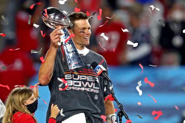 Tom Brady, Buccaneers' reported contract discussion could sign him past 45