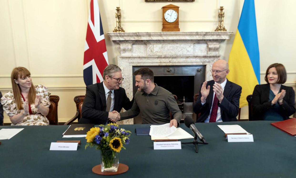 <span>Keir Starmer and Volodymyr Zelensky shake hands at a meeting of the UK cabinet last month</span><span>Photograph: Richard Pohle/The Times/PA</span>