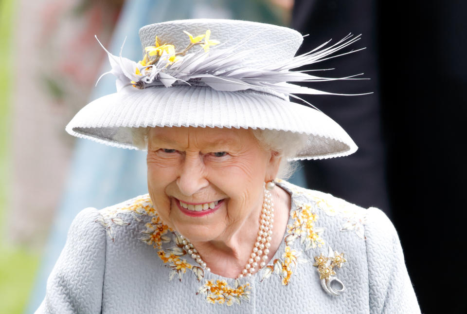 ASCOT, UNITED KINGDOM - JUNE 20: (EMBARGOED FOR PUBLICATION IN UK NEWSPAPERS UNTIL 24 HOURS AFTER CREATE DATE AND TIME) Queen Elizabeth II attends day three, Ladies Day, of Royal Ascot at Ascot Racecourse on June 20, 2019 in Ascot, England. (Photo by Max Mumby/Indigo/Getty Images)